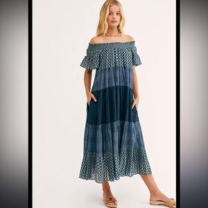 Free People Something real plaid off shoulder smocked Maxi dress Sz Medium